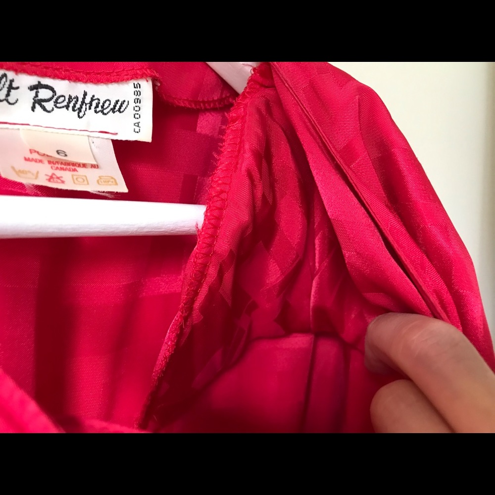 Vintage Holt Renfrew Red Tonal Pattern Wrap Midi Dress - Picture 10 of 16
